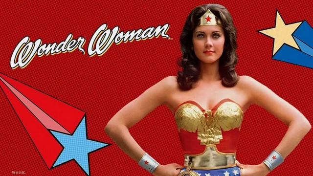 Wonder woman dee whitcomb feminist free wallpaper - medium preview image