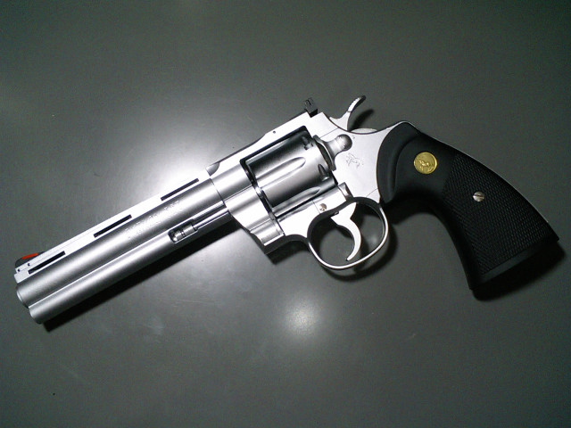 Gun silver finish table black free wallpaper - medium preview image