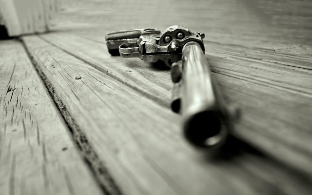 Keys wooden floor door handle free wallpaper - medium preview image
