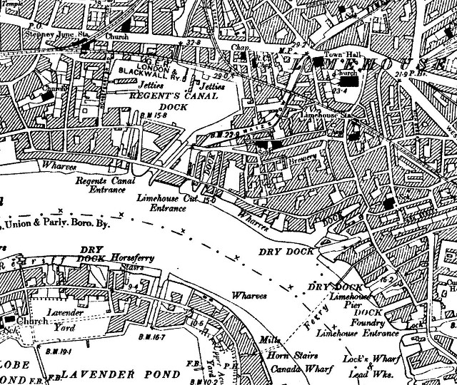 London map royal palace river free wallpaper - medium preview image