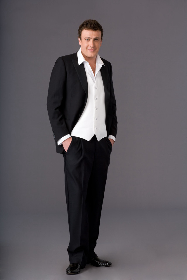Man tuxedo studio gray backdrop free wallpaper - medium preview image