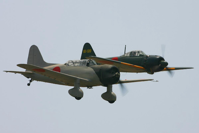 Two planes flying side by free wallpaper - medium preview image