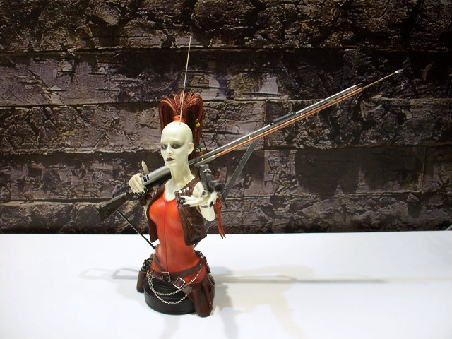 Statue woman gun sword table free wallpaper - medium preview image