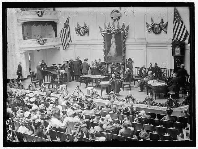 Large room people flags stage free wallpaper - medium preview image