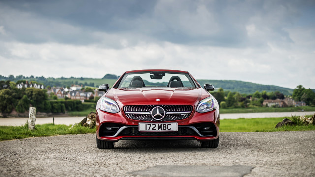 Red mercedes heidelberg tiltshift detailed free wallpaper - medium preview image