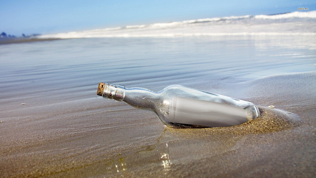 Message bottle beach shore waves free wallpaper - medium preview image