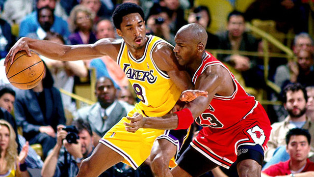 Basketball players fighting for ball free wallpaper - medium preview image