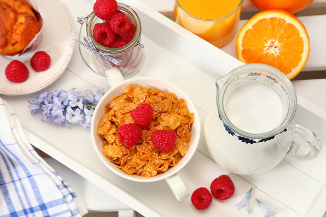 Cereal raspberries oranges tray milk free wallpaper - medium preview image