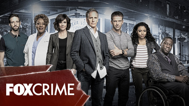 Group people red box fox free wallpaper - medium preview image