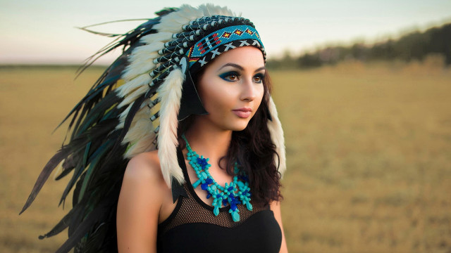 Woman headdress feathered head field #2 free wallpaper - medium preview image