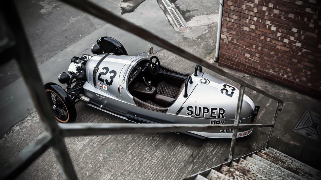 Silver race car tiltshift dieselpunk free wallpaper - medium preview image
