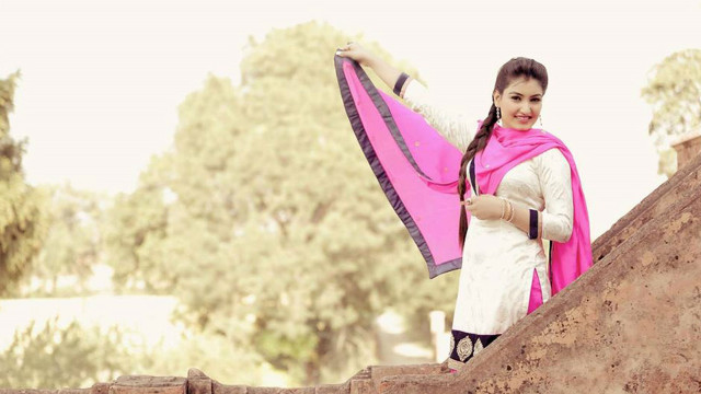Woman white dress pink umbrella #2 free wallpaper - medium preview image