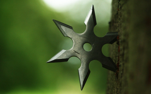 Metal star object tree trunk #2 free wallpaper - medium preview image