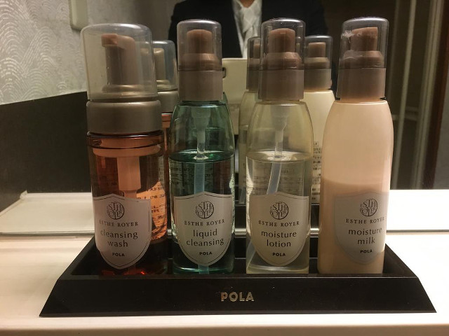 Personal care products bathroom counter free wallpaper - medium preview image