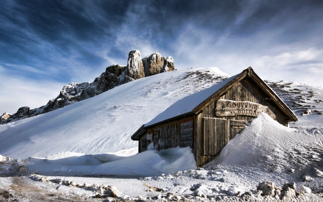 Small wooden building snowy mountain free wallpaper - medium preview image