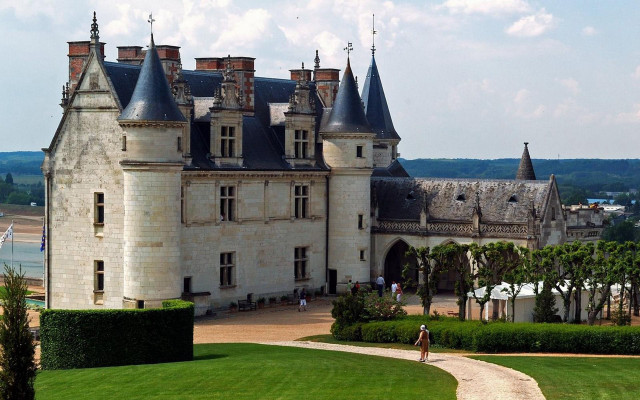 Castle walkway person sunny day free wallpaper - medium preview image