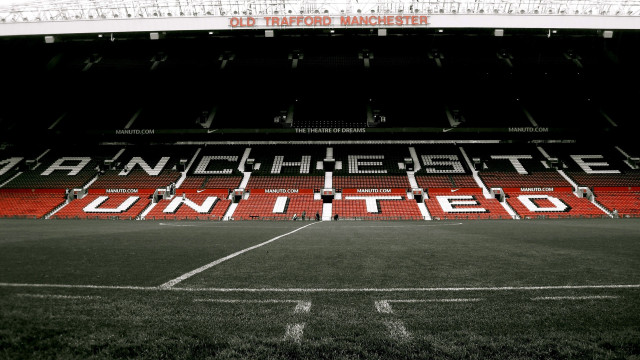 Manchester united soccer field red free wallpaper - medium preview image
