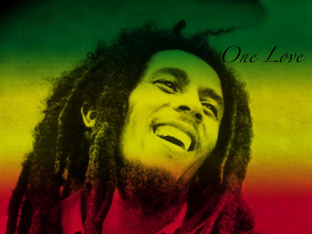 Man dreadlocks smiling red shirt free wallpaper - medium preview image