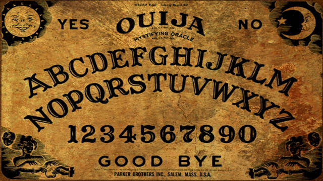 Old sign with writing and free wallpaper - medium preview image