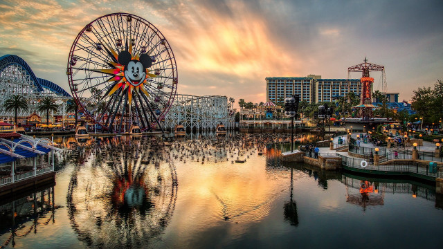 Ferris wheel park sunset dawn free wallpaper - medium preview image