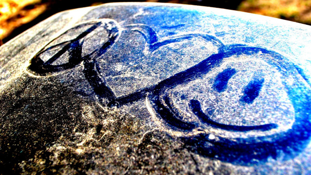 Close up rock face drawn free wallpaper - medium preview image