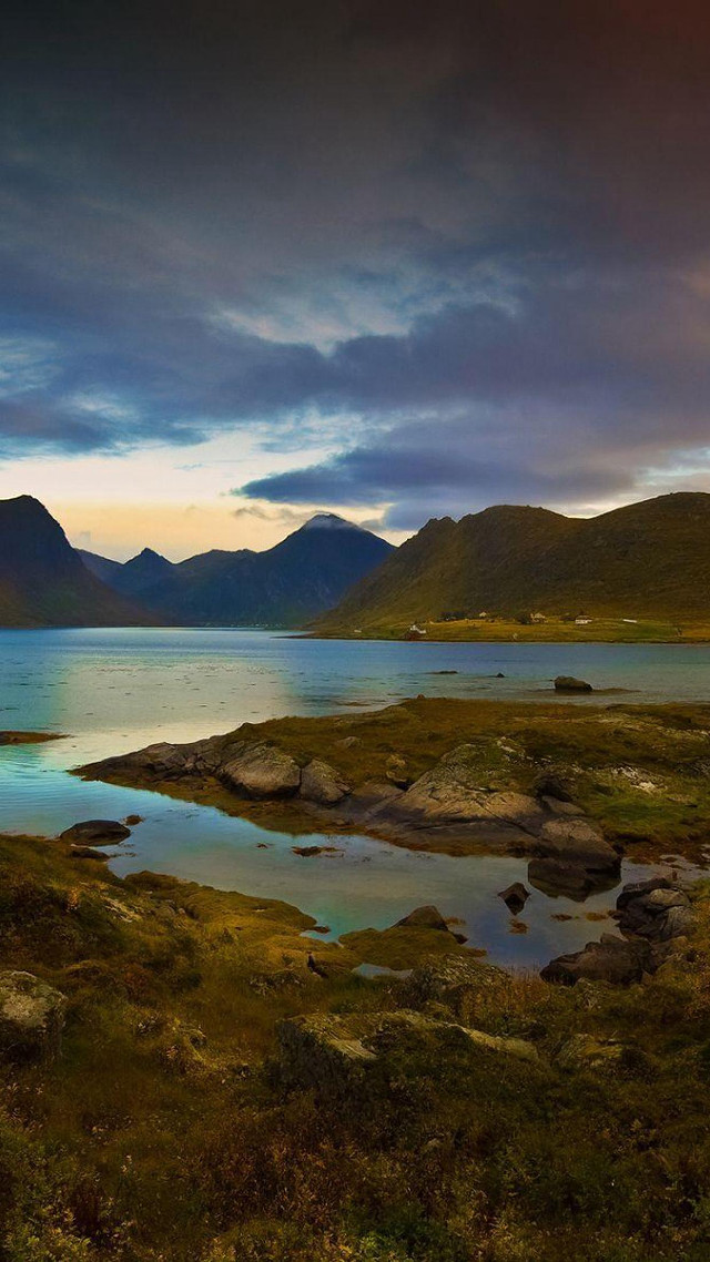 Lake mountains cloudy sky rocks #5 free wallpaper - medium preview image