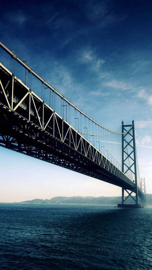 Large bridge over water boat free wallpaper - medium preview image