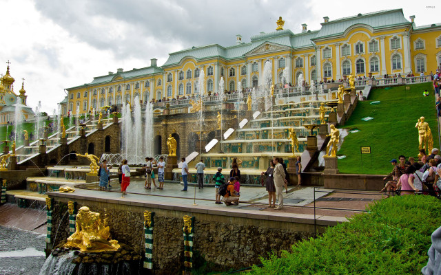 People fountain building group standing free wallpaper - medium preview image