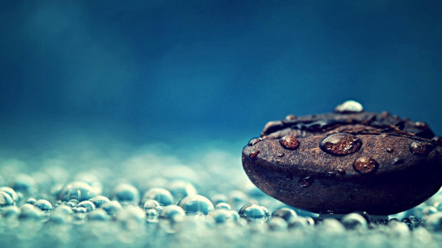 Rock water droplets blue background #2 free wallpaper - medium preview image