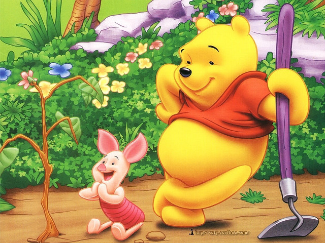 Winnie the pooh piggy garden free wallpaper - medium preview image
