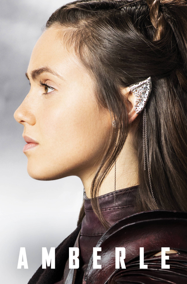 Woman ponytail earrings ear image free wallpaper - medium preview image