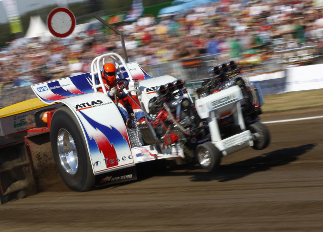 Dirt bike rider track crowd free wallpaper - medium preview image
