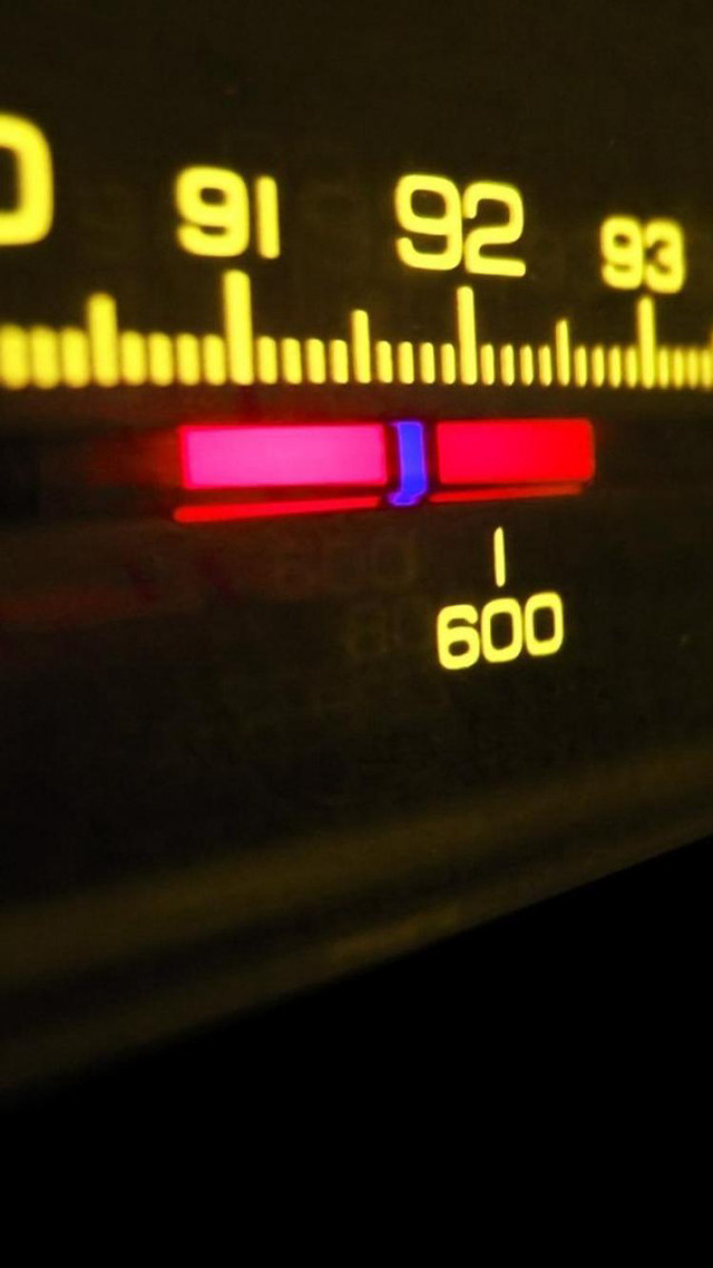 Speedometer closeup red blue light free wallpaper - medium preview image