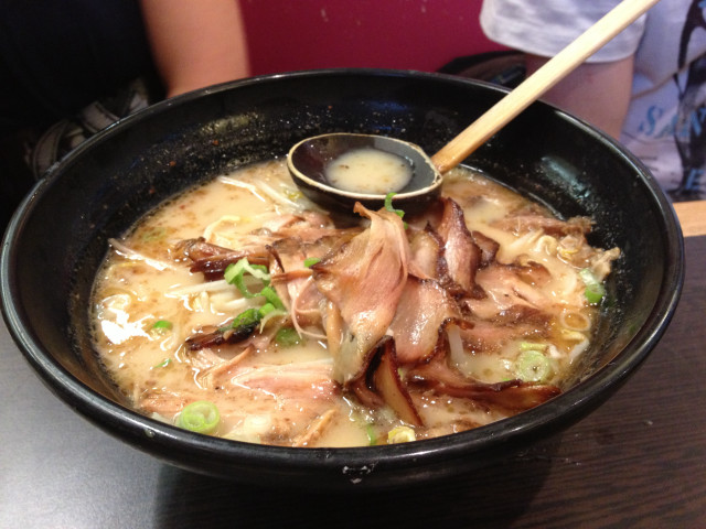Soup bowl meat vegetables spoon free wallpaper - medium preview image