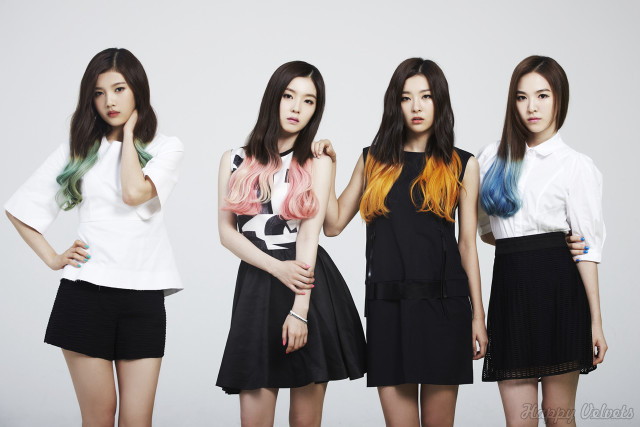 Three asian women pastel album free wallpaper - medium preview image