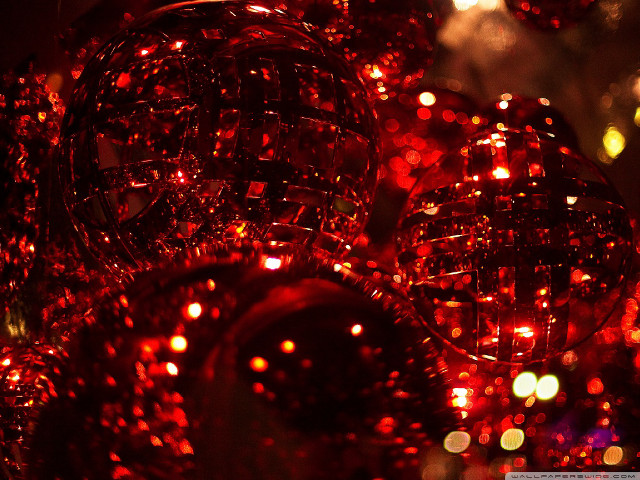 Shiny balls pile lights blurry free wallpaper - medium preview image