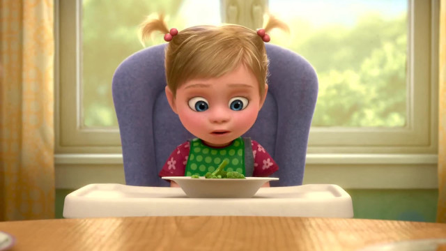 Cartoon character high chair eating free wallpaper - medium preview image