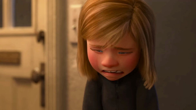 Little girl sad door handle free wallpaper - medium preview image