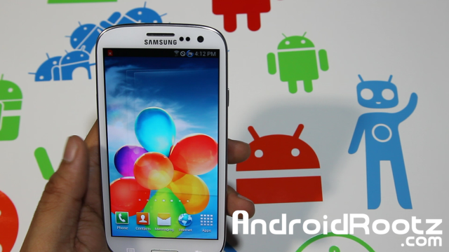 Person holding smartphone colorful balloons free wallpaper - medium preview image