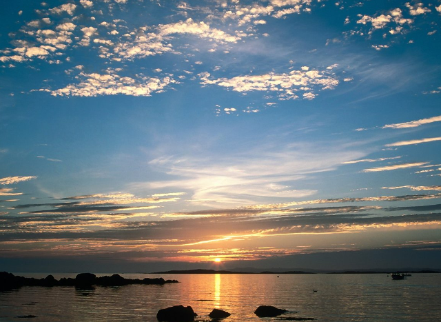 Sunset water rocks clouds sky #2 free wallpaper - medium preview image