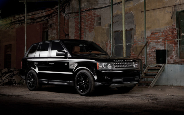 Black range rover broken window free wallpaper - medium preview image