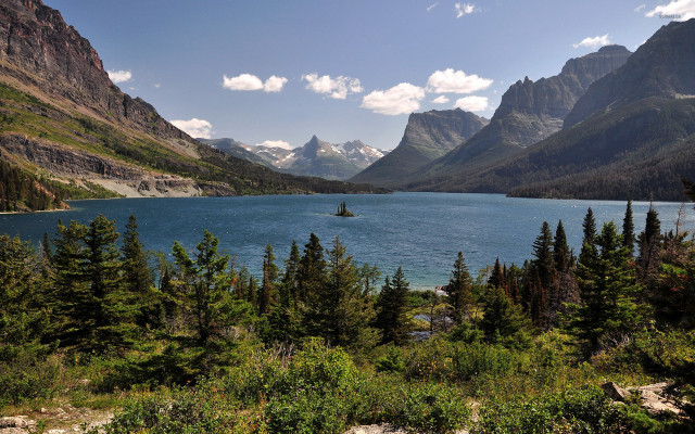 Lake mountains trees boat sky free wallpaper - medium preview image