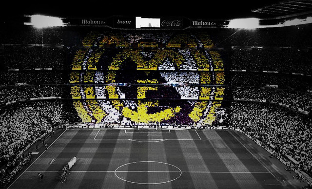 Soccer field logo crowd stands free wallpaper - medium preview image