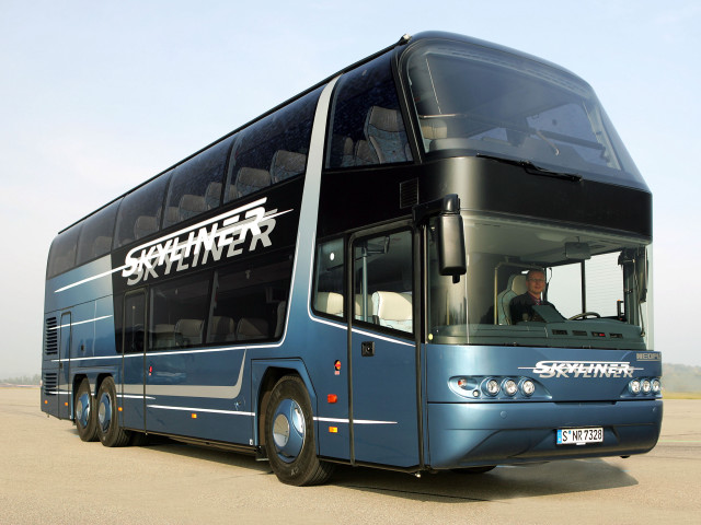 Double decker bus parking lot free wallpaper - medium preview image