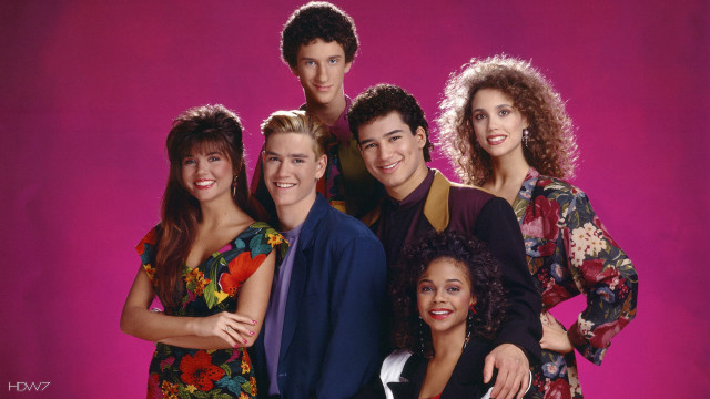 Group people pink background renaissance free wallpaper - medium preview image
