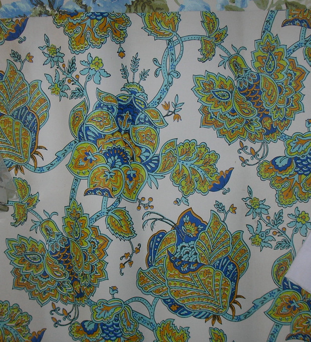 Colorful flower wallpaper closeup white free wallpaper - medium preview image