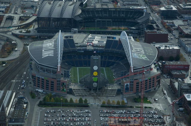 Stadium cars parked clock tower free wallpaper - medium preview image