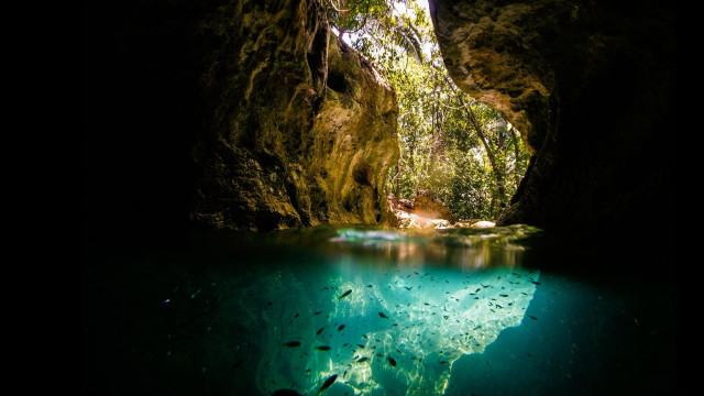 Cave pool entrance water reflection free wallpaper - medium preview image
