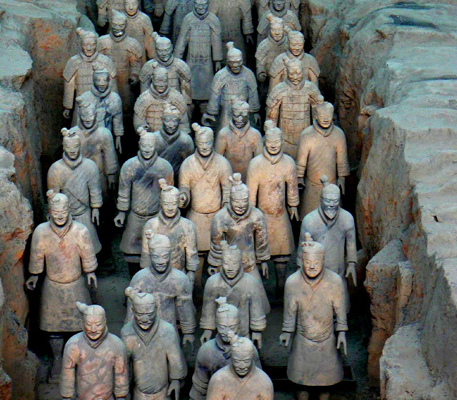 Statues men cave group middle free wallpaper - medium preview image