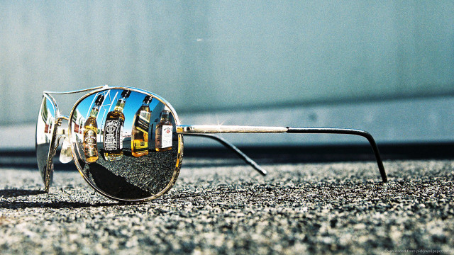 Sunglasses reflection building lens image free wallpaper - medium preview image